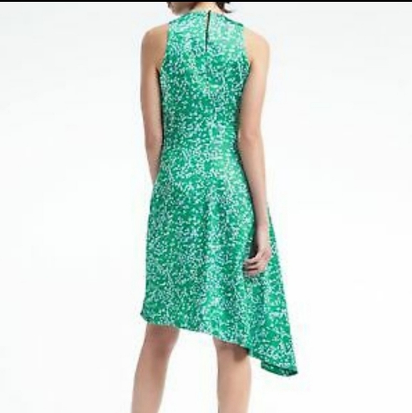 Banana republic Green Asymmetric Hem Dress Size 0 Petite.Pit to pit approx:  1 - Picture 2 of 12